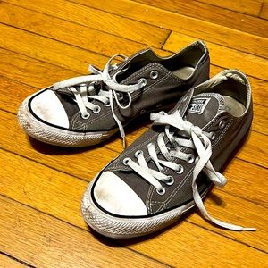 US 11 Gray Converse All Stars